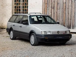 Zilver Gebruikt 1991 VW Passat GT Stationwagen | € 24.500