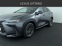 Grijs, metallic lak Nieuw 2025 Lexus NX450h+ Luxury Line SUV | € 67.950 (Duur)