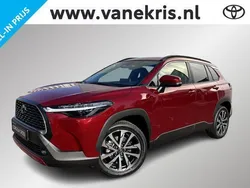 Rood Nieuw 2025 Toyota Corolla Cross Style SUV | € 41.840 (Eerlijke prijs)