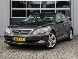 Bruin Gebruikt 2007 Lexus LS460 Luxury Line Sedan | € 19.950