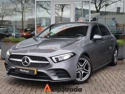 Grijs, metallic lak Gebruikt 2019 Mercedes A180 AMG line Hatchback | € 21.700 (Eerlijke prijs)
