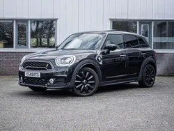 Zwart, metallic lak Gebruikt 2020 Mini Cooper S Countryman SUV | € 17.950 (Goede deal)