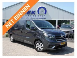 Grijs Gebruikt 2023 Renault Trafic LE Van | € 21.895 (Eerlijke prijs)