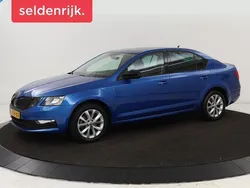 Blauw, metallic lak Gebruikt 2019 Skoda Octavia Business Line Hatchback | € 15.900 (Eerlijke prijs)