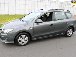 Grijs, metallic lak Gebruikt 2011 Hyundai i30 Stationwagen | € 5.900 (Duur)