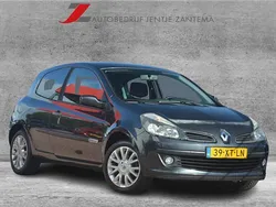 Grijs Gebruikt 2007 Renault Clio II Rip Curl Hatchback | € 3.450 (Iets duurder)