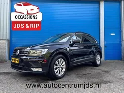 Zwart Gebruikt 2017 VW Tiguan Comfortline SUV | € 14.950 (Eerlijke prijs)