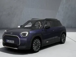 Zwart, metallic lak Nieuw 2025 Mini Aceman Favoured SUV | € 40.456 (Goede deal)