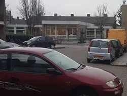 Mazda 323