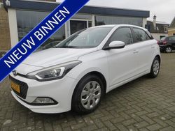 Wit Gebruikt 2015 Hyundai i20 Hatchback | € 8.499 (Eerlijke prijs)