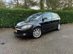 Zwart Gebruikt 2010 VW Golf Plus Highline MPV | € 6.990 (Eerlijke prijs)