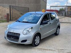 Grijs Gebruikt 2011 Suzuki Alto GL Hatchback | € 3.950 (Eerlijke prijs)