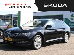 Zwart Gebruikt 2023 Skoda Superb Business Line Stationwagen | € 30.845 (Goede deal)
