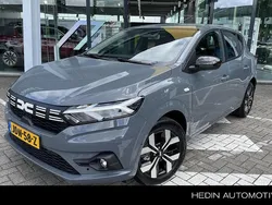 Grijs Nieuw 2025 Dacia Sandero Journey Hatchback | € 22.250 (Eerlijke prijs)