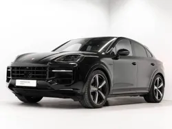 Chromite zwart metallic Gebruikt 2024 Porsche Cayenne S E-Hybrid SUV | € 154.750 (Goede deal)