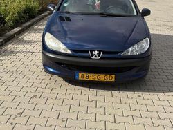 Blauw Gebruikt 2006 Peugeot 206 Hatchback | € 750 (Goede deal)