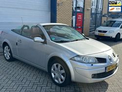 Gebruikt 2006 Renault Mégane II | € 2.750 (Duur)