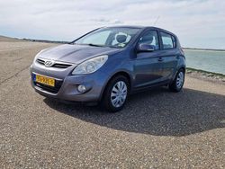 Grijs Gebruikt 2011 Hyundai i20 MPV | € 2.800 (Goede deal)