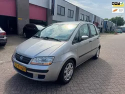 Grijs Gebruikt 2004 Fiat Idea Dynamic MPV | € 2.250 (Eerlijke prijs)