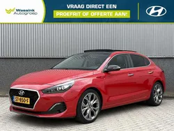 Rood Gebruikt 2018 Hyundai i30 Premium Hatchback | € 17.940 (Iets duurder)