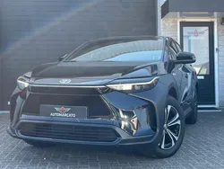 Zwart Gebruikt 2023 Toyota bZ4X Active SUV | € 31.749 (Super prijs)