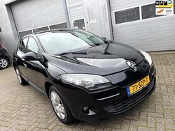 Zwart Gebruikt 2012 Renault Mégane III Hatchback | € 3.495 (Super prijs)
