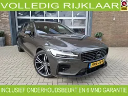 Grijs, metallic lak Gebruikt 2020 Volvo V60 R-Design Stationwagen | € 31.950 (Eerlijke prijs)