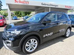 Zwart Gebruikt 2023 VW T-Cross Move SUV | € 27.353 (Duur)