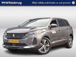 Grijs (metallic) Gebruikt 2021 Peugeot 5008 Allure SUV | € 23.925 (Eerlijke prijs)