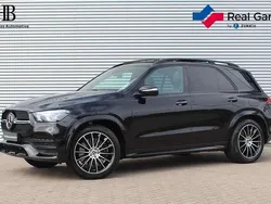 Zwart, metallic lak Gebruikt 2022 Mercedes GLE350e AMG SUV | € 66.845 (Eerlijke prijs)