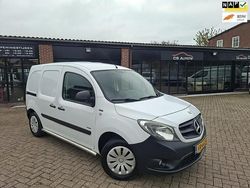 Wit Gebruikt 2015 Mercedes Citan 108 Van | € 2.600 (Eerlijke prijs)