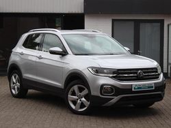 , metallic lak Gebruikt 2021 VW T-Cross Executive SUV | € 23.960 (Eerlijke prijs)