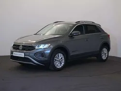 Grijs Gebruikt 2024 VW T-Roc Life SUV | € 24.490 (Super prijs)