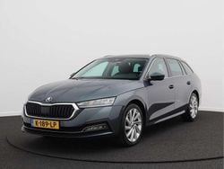 Grijs (metallic) Gebruikt 2021 Skoda Octavia Business Line Stationwagen | € 20.450 (Eerlijke prijs)