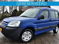 Blauw Gebruikt 2006 Citroën Berlingo MPV | € 1.995 (Goede deal)