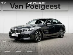 Grijs Gebruikt 2024 BMW 520 Performance Sedan | € 57.900
