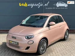 Goud, metallic lak Gebruikt 2021 Fiat 500e Icon Hatchback | € 17.940 (Iets duurder)