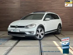 Wit Gebruikt 2017 VW Golf Alltrack Stationwagen | € 19.890