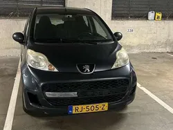 Grijs Gebruikt 2011 Peugeot 107 Hatchback | € 3.500 (Goede deal)