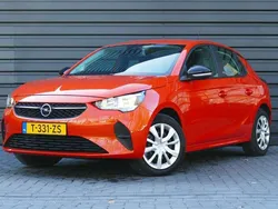 Oranje, metallic lak Gebruikt 2023 Opel Corsa-e Edition Hatchback | € 19.400