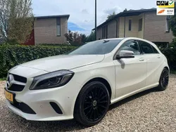 Wit Gebruikt 2018 Mercedes A160 Ambition Hatchback | € 14.975 (Eerlijke prijs)