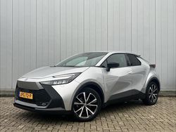 Grijs Gebruikt 2024 Toyota C-HR SUV | € 32.499 (Duur)