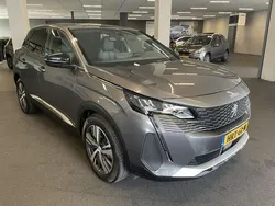 Grijs Gebruikt 2024 Peugeot 3008 Allure SUV | € 32.950