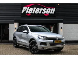 Grijs, metallic lak Gebruikt 2013 VW Touareg R-line SUV | € 19.950 (Super prijs)