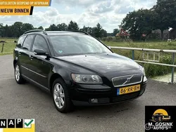Zwart Gebruikt 2005 Volvo V50 Momentum Stationwagen | € 1.345 (Goede deal)