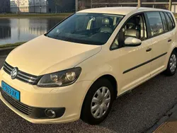Beige Gebruikt 2013 VW Touran Comfortline MPV | € 4.750 (Duur)