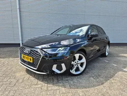 Zwart Gebruikt 2021 Audi A3 Advanced Hatchback | € 26.555 (Eerlijke prijs)