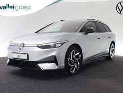 Grijs Gebruikt 2024 VW ID.7 Edition Stationwagen | € 52.300 (Super prijs)