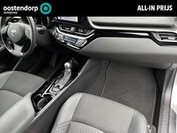 Grijs Gebruikt 2024 Toyota C-HR SUV | € 27.880 (Super prijs)