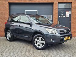 Grijs Gebruikt 2007 Toyota RAV4 Sol SUV | € 7.950 (Goede deal)